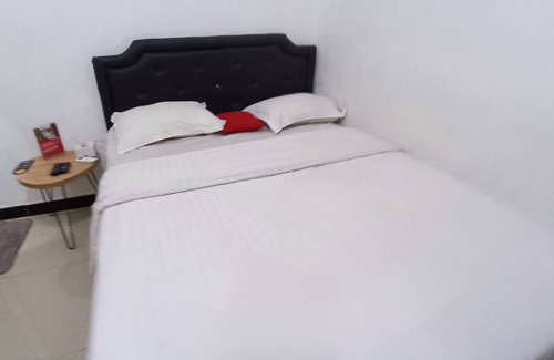 Klaten Selatan Hotel | Discover OYO 93885 D'harjo Guesthouse with Free Breakfast