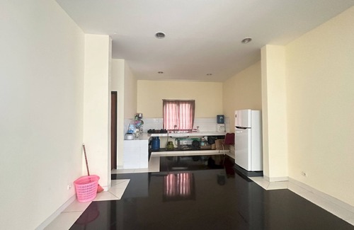 Cimahi Hotel | OYO 94118 Homestayque Syariah