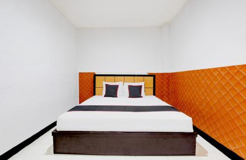 Tegal Hotel | OYO 94512 Mega Inn Guest House