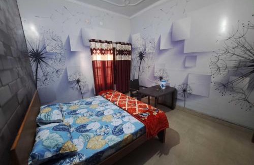 Rudrapur Hotel | Comfortable Stay at OYO Ashiyana Guest House with Breakfast
