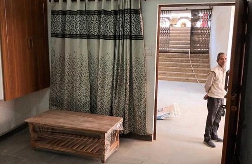 Malihabad Hotel | Cozy OYO Banshidhar Guesthouse - Family-Friendly Retreat