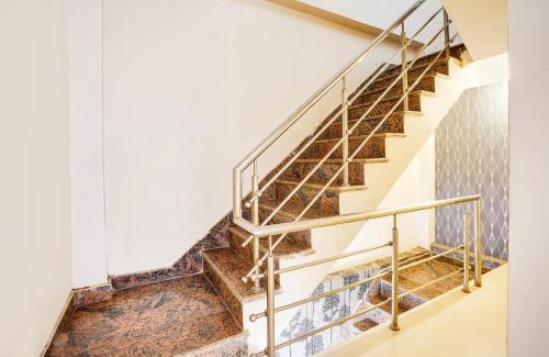 Kota Hotel | Discover OYO Flagship 81103 Shree Kalyan: Pet-Friendly Retreat