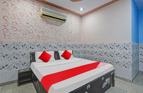 Garhmukteshwar Hotel | Family-Friendly Stay at OYO Flagship 81250 New Radisson