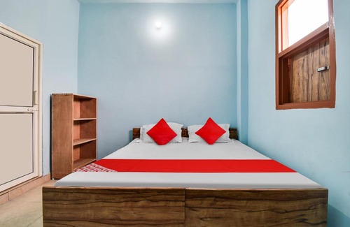 Ganaur Hotel | Affordable Family Stay at OYO Flagship Devrachna Residency