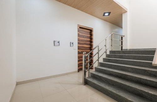 Rudrapur Hotel | Budget-Friendly OYO Flagship Hotel Ashirwad with Family Amenities