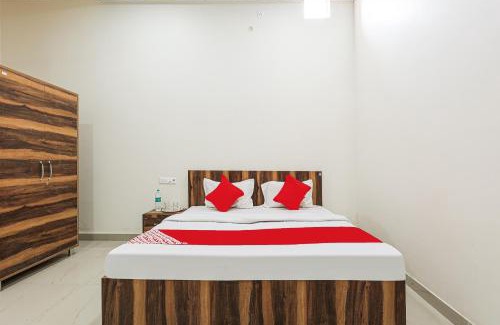 Rudrapur Hotel | Budget-Friendly OYO Flagship Hotel Ashirwad with Family Amenities