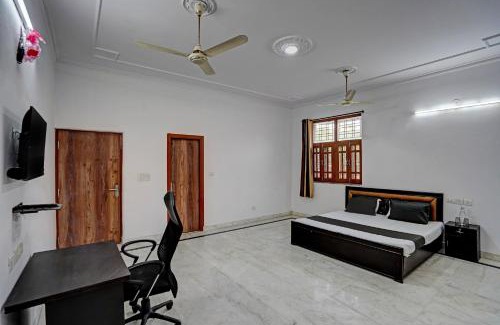 Greater Noida Hotel | Budget-Friendly OYO Flagship Hotel Royal Green Residency