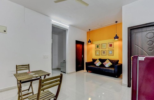 Krishnarajapura Apartment | Cozy OYO Home 82404 Studio in Kr Puram with Kitchen