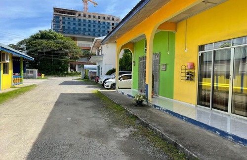 Semporna House | Comfortable Embun Homestay - Ideal for Families and Groups
