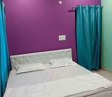 Malihabad Apartment | Guest Rated 10/10 at OYO HOME Manu Galaxy with Kitchen