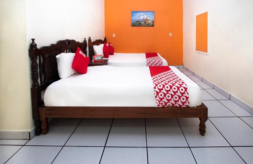 San Juan Bautista Tuxtepec Hotel | Budget-Friendly OYO Hotel San Carlos with Family Amenities