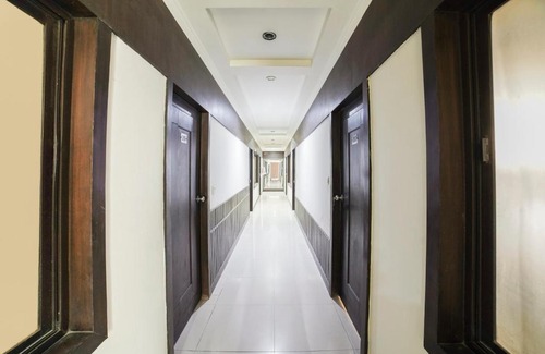 Rudrapur Hotel | Budget-Friendly OYO Hotel Good Times with Family Amenities