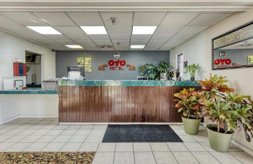 Grenada Hotel | Family-Friendly Retreat at OYO Hotel Grenada West
