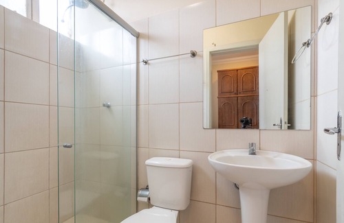 Sao Francisco Hotel | Budget-Friendly OYO Hotel L'Espace - Breakfast Included