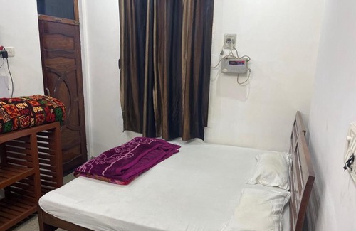Kasganj Hotel | Budget-Friendly Stay at OYO Hotel Maa Annapurna Residency
