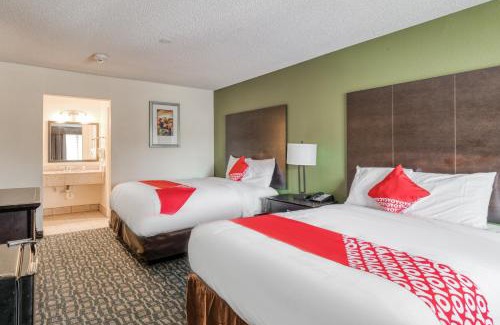 Rosenberg Hotel | Budget-Friendly OYO Hotel in Rosenberg, TX - Pet & Child Friendly