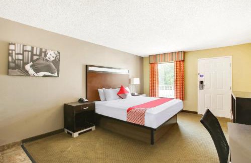 Texarkana Hotel | Pet-Friendly OYO Hotel Texarkana on Hwy I-30