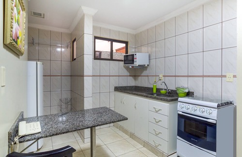 Anapolis Hotel | Comfortable Stay at OYO Hotel Via Universitária, Anápolis