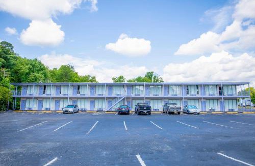 Kernersville Hotel | Family-Friendly OYO Inn Kernersville for Memorable Stays