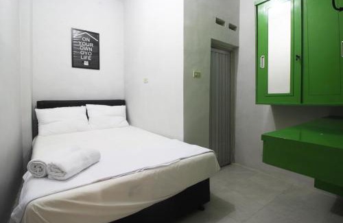 Rajabasa Hotel | Budget-Friendly OYO Life 2273 Pratama Homestay for Families