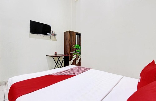 Rembang Hotel | Guest Rated 10/10: OYO Life Mr Brown Homestay Awaits