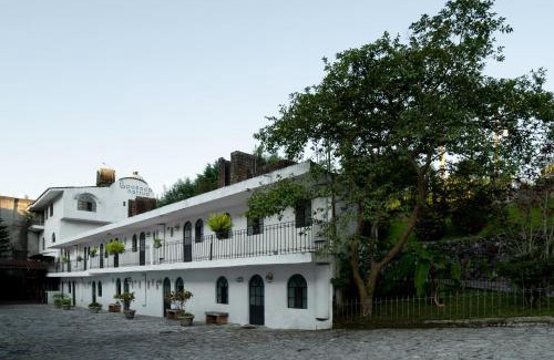 Cuetzalan del Progreso Hotel | Relax at OYO Posada Astrud with Oceanfront Amenities