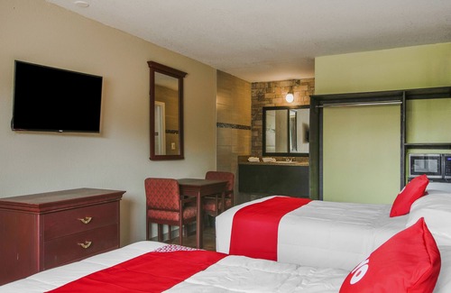 Bartow Hotel | Budget-Friendly OYO Inn in Bartow with Breakfast Options
