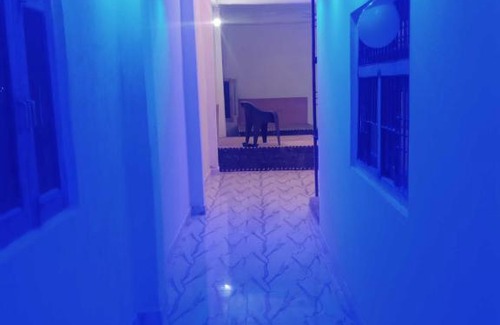 Auraiya Hotel | Budget-Friendly Stay at OYO The Bluemoon - Family Friendly