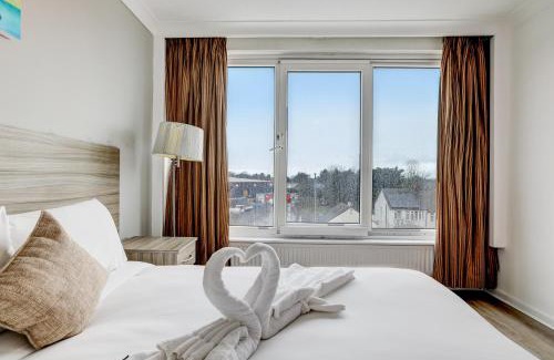 Luton Hotel | OYO The Chiltern Hotel: Family-Friendly with Breakfast Included