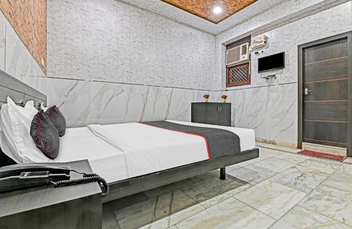 Kalyanpur Hotel | Discover OYO Townhouse 1083 Hotel Tribhuvan for Families