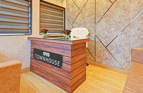 Kalyanpur Hotel | Discover OYO Townhouse 1083 Hotel Tribhuvan for Families