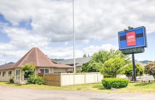 Woodland Hotel | Pet-Friendly OYO Woodland Hotel and Suites for Family Fun