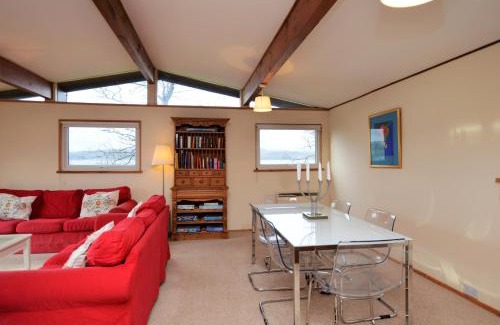 Tighnabruaich House | Discover Oystershell Lodge: Oceanfront Family Retreat