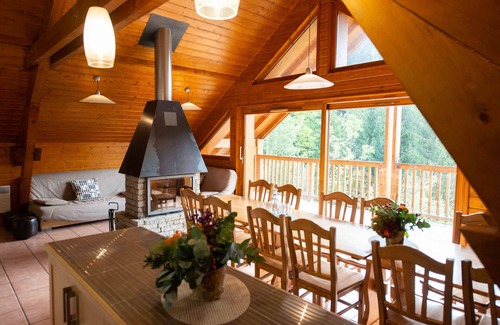 Oz House | Discover Oz/Alpe d'Huez: Slope-side Retreat for Groups