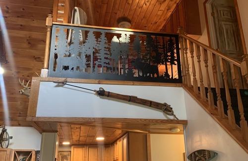 Licking Cabin | Ozark Retreat: Cozy Cabin for Outdoor Adventures & Relaxation