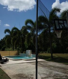 Aguadilla Apartment | Pet-Friendly Getaway at Ozean Apartment with Pool Access