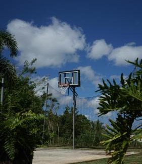 Aguadilla Apartment | Pet-Friendly Getaway at Ozean Apartment with Pool Access