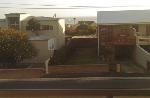 Voelklip House | Cozy Ozeana Hermanus Home with Ocean View & Pool