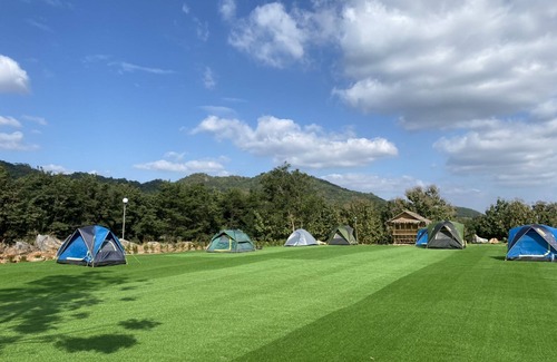 Nong Nam Daeng Hotel | Discover Ozone Tented Camp: 10/10 Starry Getaway
