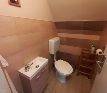Tiszafured House | Kid-Friendly Pákász Nyaralóház with Kitchen & Great Reviews