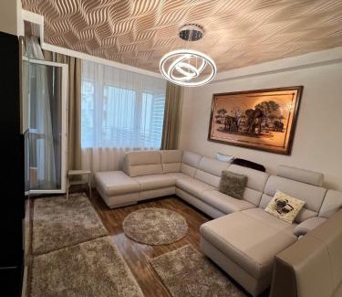 Debrecen Apartment | Discover Párizsi Udvar Prémium Apartman - 4-Star Excellence