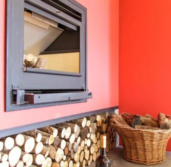 Cedros Cabin | Relax at Pátio Ecolodge with Pool & Hot Tub Amenities
