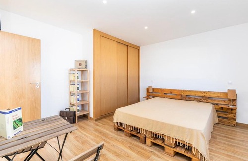Mafra Apartment | Discover Pátio Português: 10/10 Stay with Pool & Kitchen