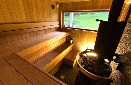Kambja Villa | Family-Friendly Retreat at Päikeseraja talu with Pets Welcome