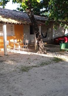 Estancia Ski Chalet | Pet-Friendly Pé de Mato Chalé with Ocean Views & Pool