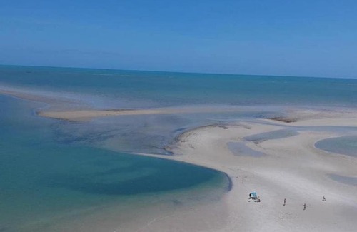 Goiana House | Beachfront Bliss: Pet-Friendly Getaway with Breakfast