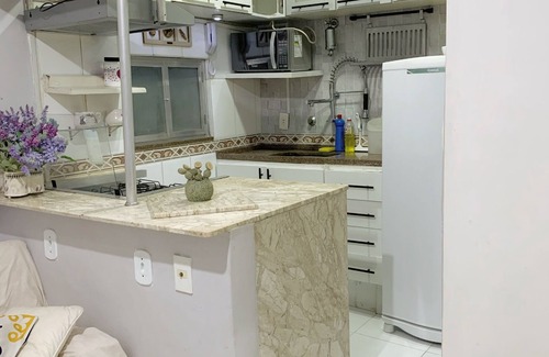 Leme Apartment | Prime Location at Pé na Areia with Ocean View & Spa