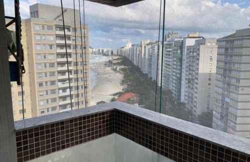 Morro do Maluf Apartment | Relax at PÉ NA AREIA with Beach Service & Stunning Views