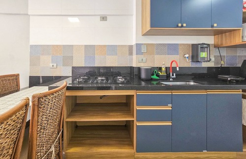 Tombo Apartment | Beachfront Getaway at Praia do Tombo - Pet Friendly Stay