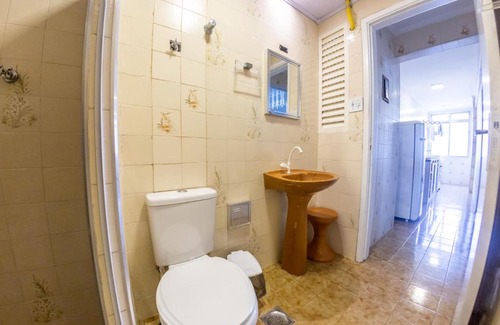 Guilhermina Apartment | Beachfront Retreat at Praia da Guilhermina - Pet Friendly